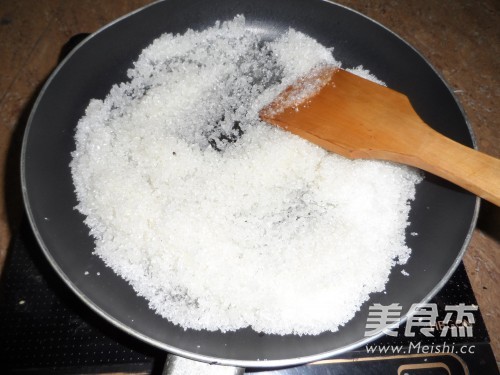 双麻花生糖的做法