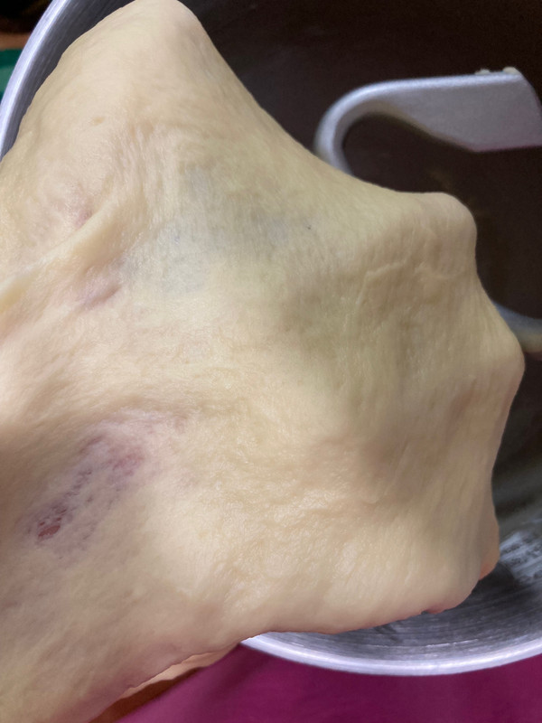 蜂蜜牛奶小面包