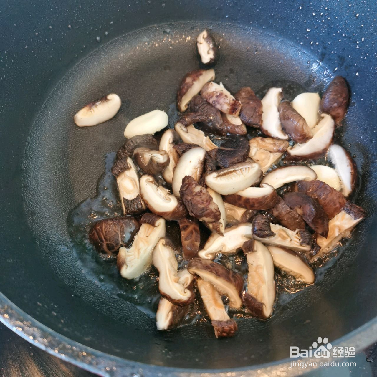 零失败率的家庭版黄焖鸡的做法