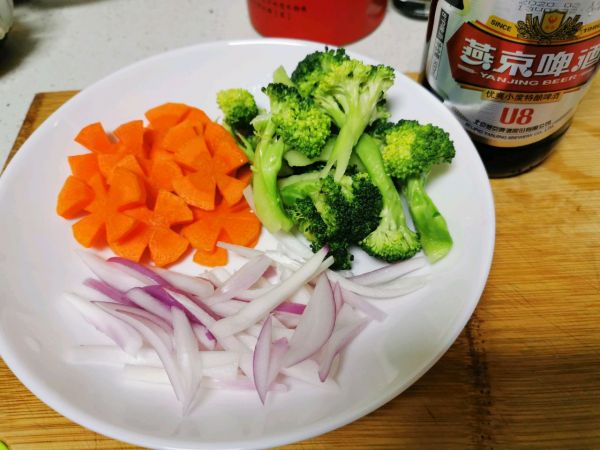 绝味照烧鸡腿饭