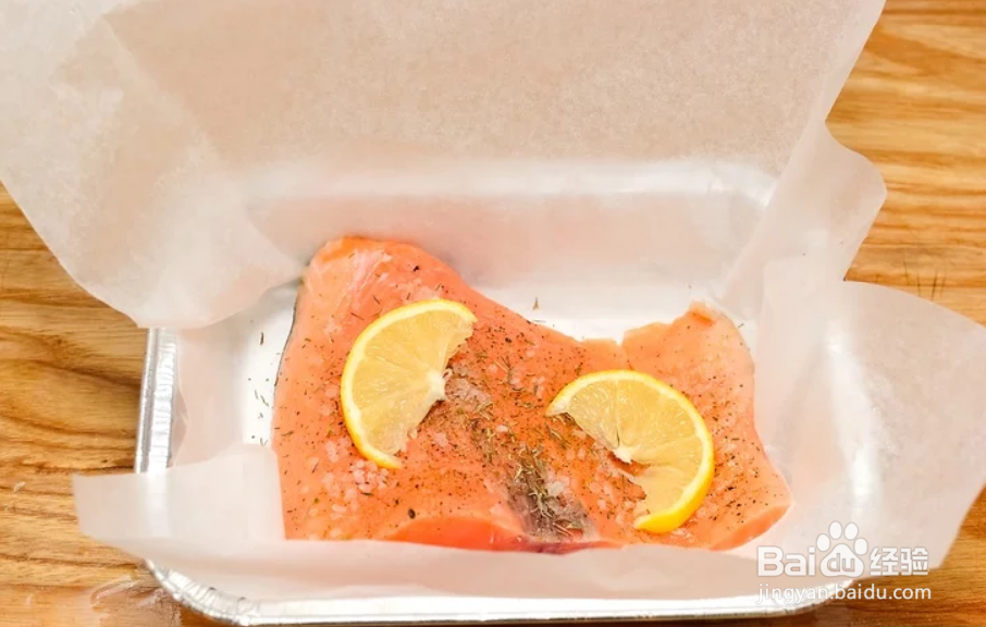 如何烘烤三文鱼