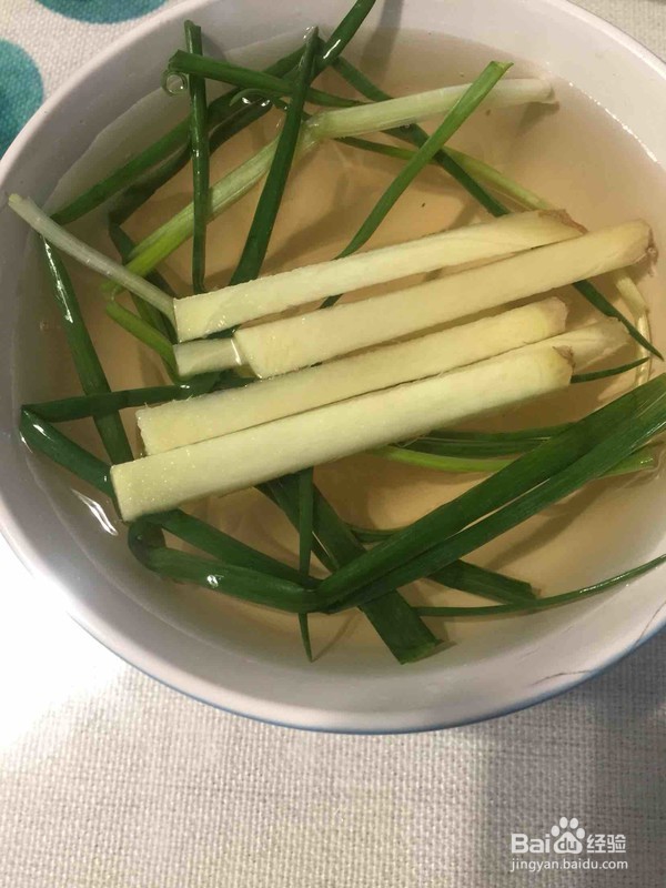 鲫鱼豆腐汤的做法