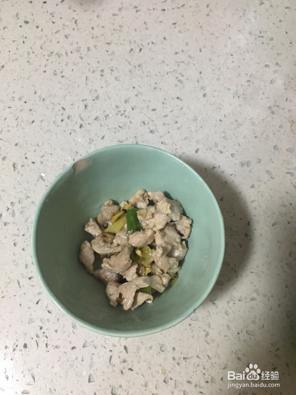 如何制作洋葱炒菜