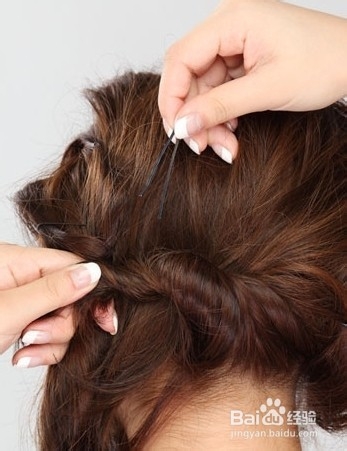 简约风盘发教程