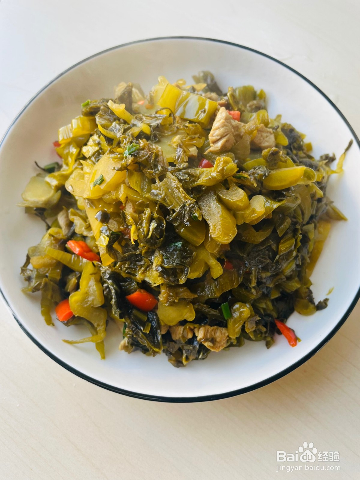 酸菜炒肉丝的做法