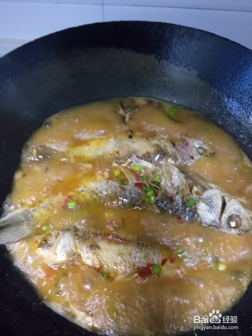 非常入味的家常干烧小鲫鱼做法