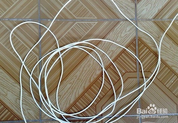 迈腾尾箱灯怎么卸