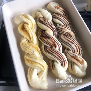 豆沙扭扭面包➕椰蓉扭扭面包的做法