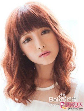 2012秋冬卷发打造唯美女神范儿