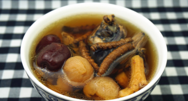 冬虫夏草滋补乌鸡汤