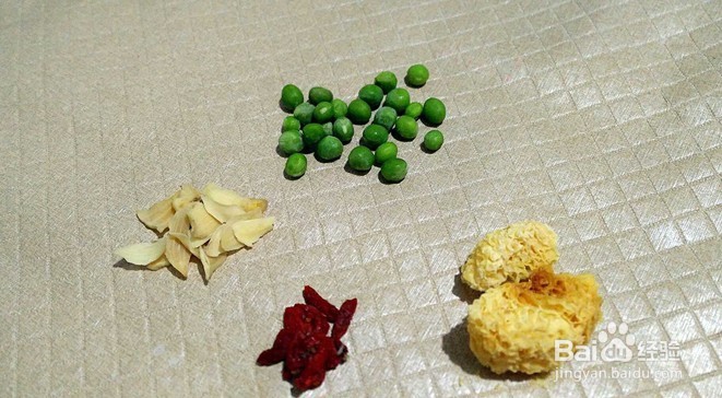 翡翠银耳羹的做法