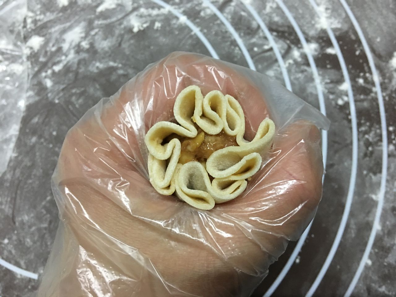 乐活教主的美食之——猪肉蔬菜烧麦的做法!