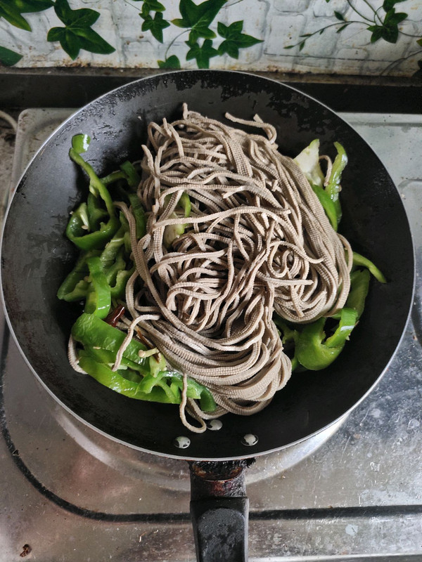 家常辣椒炒豆腐丝