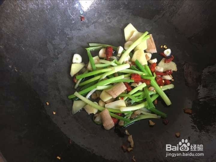 辣炒螺蛳的做法
