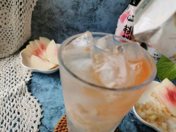 桃桃胡萝卜西打