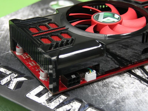 显卡黑武士GTS450