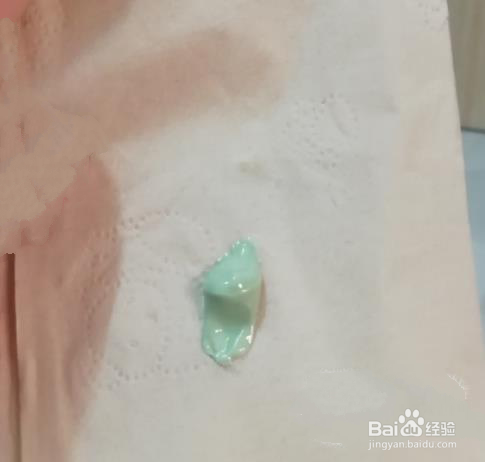 数据线发黄了怎么清洗