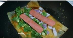 三招五招教你做接头烤冷面