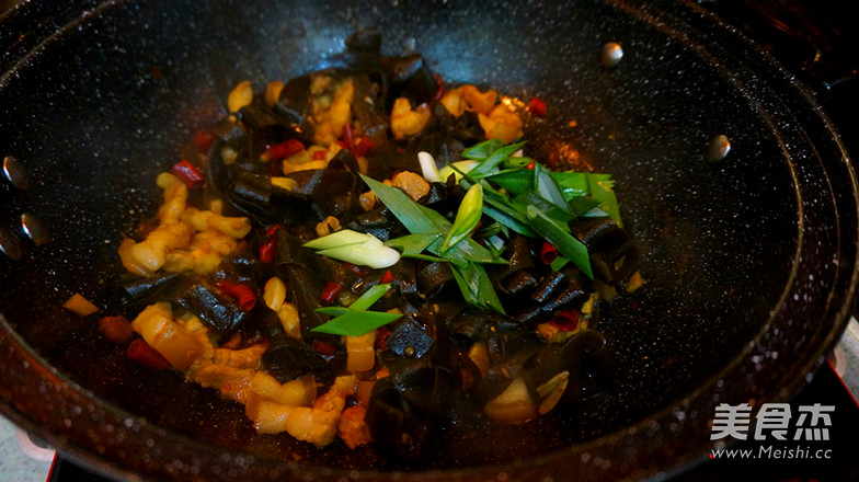 海带结烧肉的做法