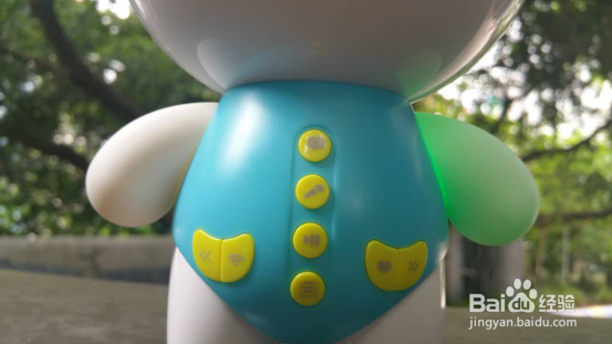 智能陪伴早教机器人外观细节图赏