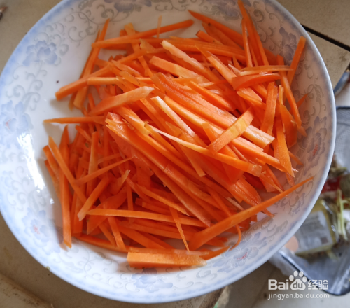 胡萝卜丝炒土豆丝