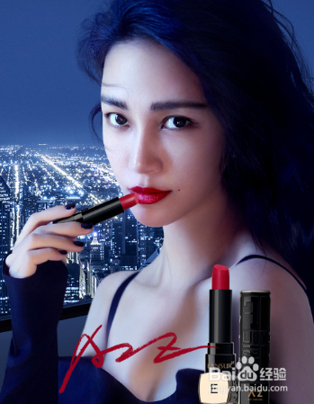 姿势不正确，再贵的口红涂着都不好看
