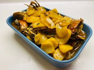 螃蟹炒年糕的做法