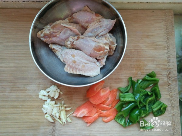 啤酒和鸡翅相遇