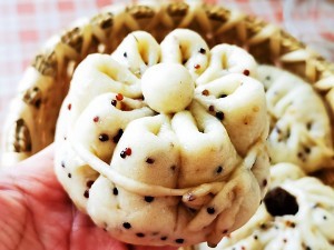 怎么做有颜值又营养均衡的藜麦豆沙包