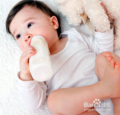 如何为宝宝选购奶瓶呢?