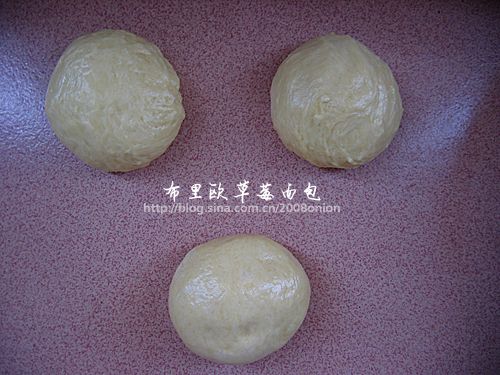 布里欧草莓面包