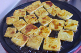 营养丰富-家常铁板豆腐