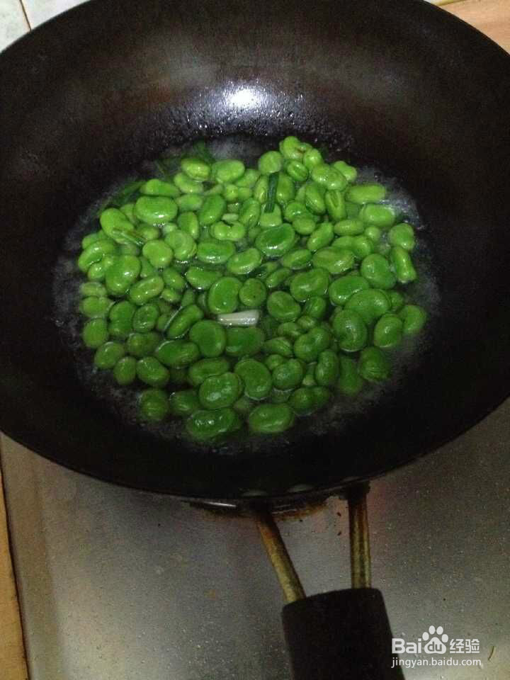 怎样做葱油蚕豆