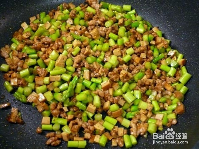 炸酱豆干炒芦笋