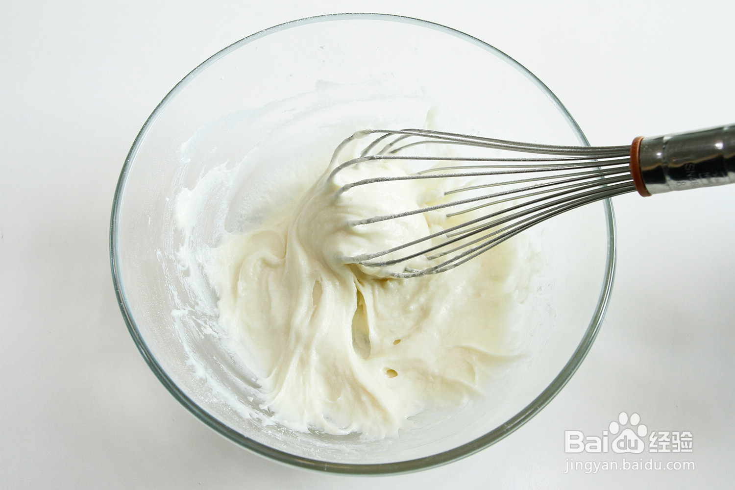 草莓蛋糕卷的做法