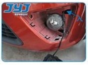 精艺精日行灯安装指南：[4]福特2010福克斯