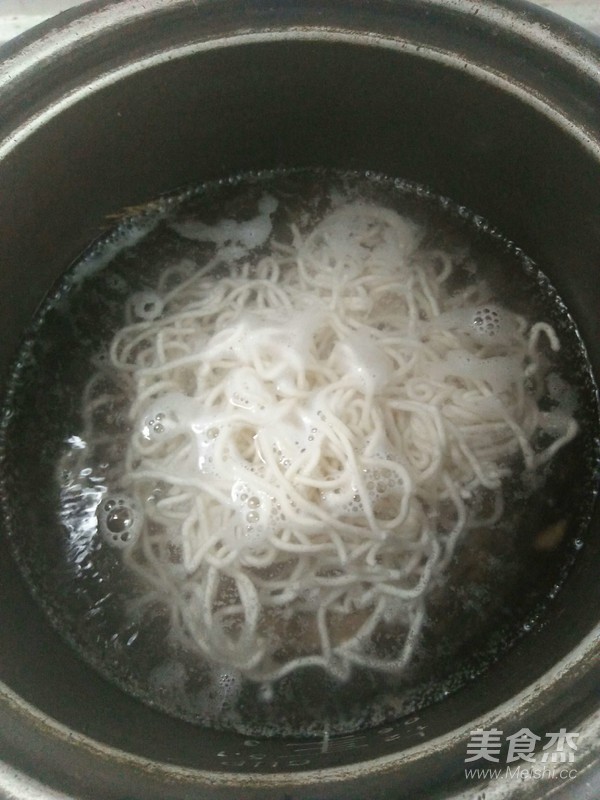 红汤面的家常做法