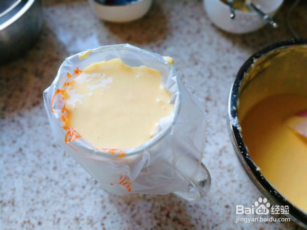 老式无水蛋糕的做法