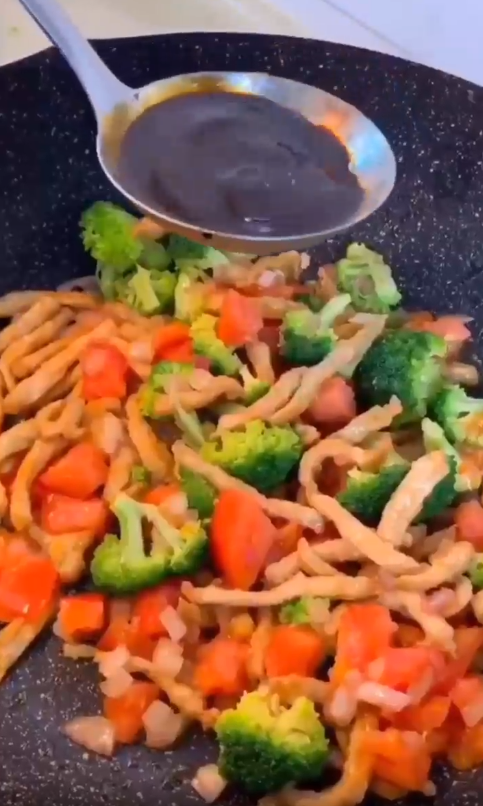 怎么制作炒意面