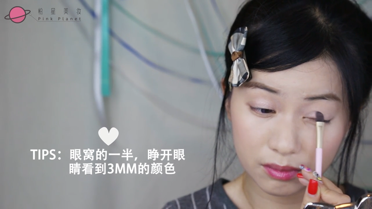 如何画棒球少女运动眼妆