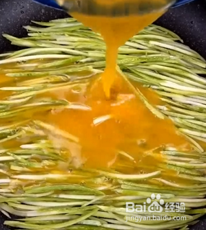 如何煎制西葫芦煎蛋饼？