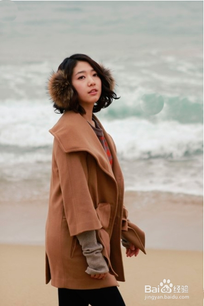 跟着朴信惠穿大衣 冬日做个清新小女人