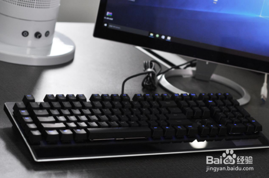 不一样的玩法，达尔优EK825机械键盘评测