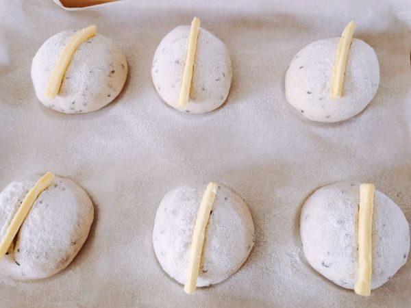 全麦法式芝黑麻球