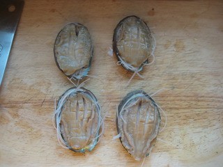 蒜蓉粉丝蒸鲍鱼的做法