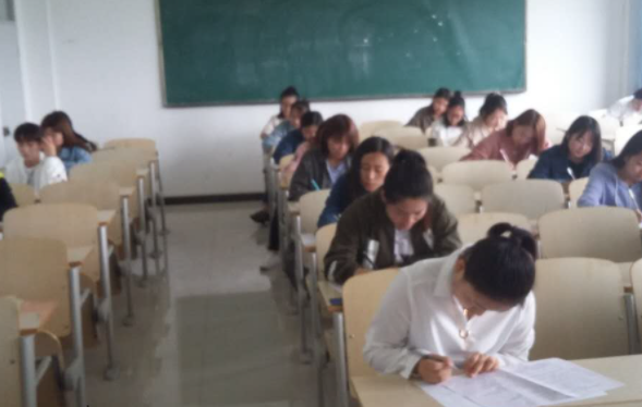 专八难度和考研英语一比谁难