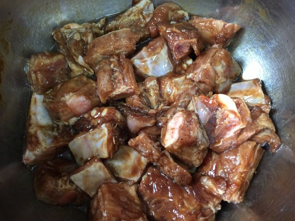 不加一滴水的香浓排骨煲