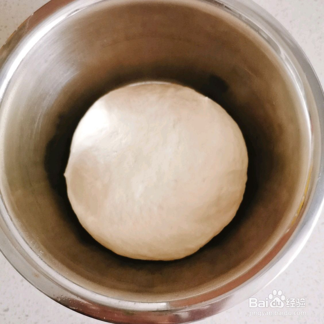 香菇鸡腿酱肉包的做法