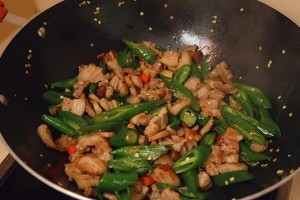 超下饭的辣椒炒肉怎么做