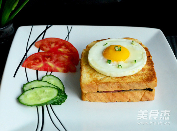 黑椒牛肉三明治